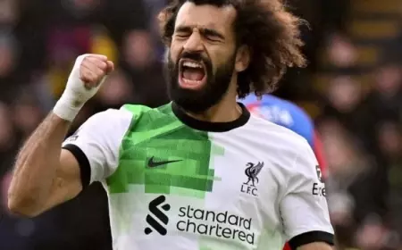 صلاح يدخل قائمة "عظماء" ليفربول