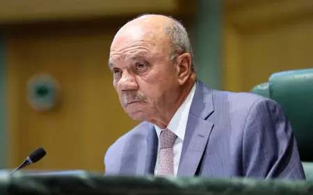 الفايز: أهمية دراسة الاتفاقيات الموقعة مع الكيان المحتل بعناية