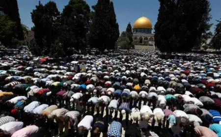 7 آلاف مصل أدوا صلاة الجمعة في المسجد الأقصى