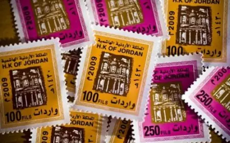 نسخة من الإصدار الخاص بطوابع عمان القديمة