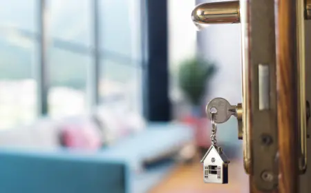 الحكومة: إغلاق 12 مكتبا سياحيا