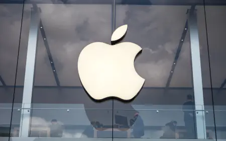أبل تبدأ إرسال تعويضات مالية لبعض مالكي آيفون