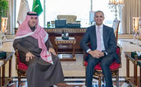 الحمادين  يبحث ونظيره السعودي سبل تعزيز التعاون