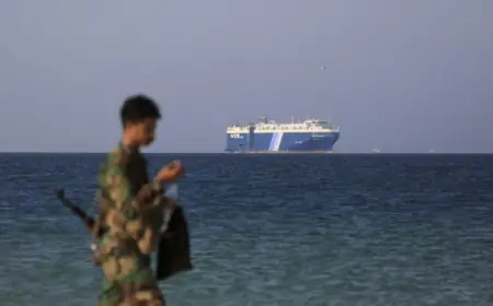 خبير: حرب تجارية تتصاعد  بين أكبر اقتصاديين في العالم