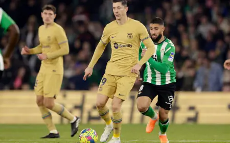 برشلونة يُفشل مخططات بيتيس برباعية