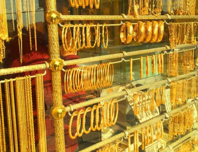 الذهب يواصل الارتفاع وعيار 21 يسجل 83.70 دينار للبيع