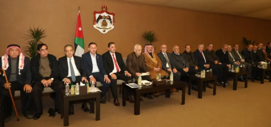 العيسوي يلتقي شيوخ ووجهاء عشائر النوابنة