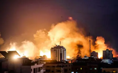 قرابة 28 ألفاً من الشهداء  في غزة