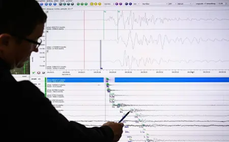 زلزال قوي يضرب هاوي الأمريكية