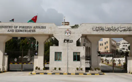 وزارة الخارجية :اجلاء 54 اردني من قطاع غزة اليوم الثلاثاء