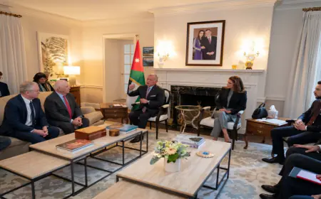 الملك من واشنطن: استمرار الحرب على غزة يُقوض فرص إحياء عملية السلام