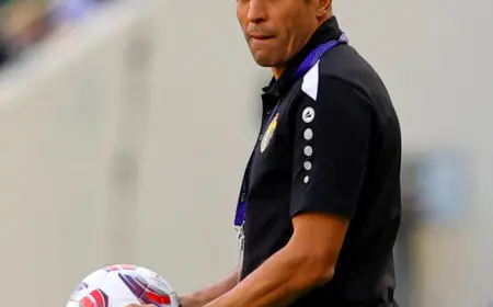 لظرف عائلي.. المغربي عموتة يحدد موعد رحيله عن النشامى