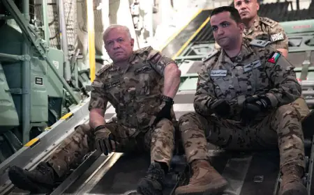 الملك يُشارك في عمليات الإنزال الجوي للمساعدات لـ غزة