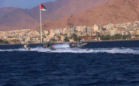 أثناء ممارسته للرياضة.. "خفر السواحل" تنقذ مواطن في خليج العقبة