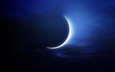 مفتي المملكة: لا  فرق بين رؤية هلال رمضان والحساب الفلكي