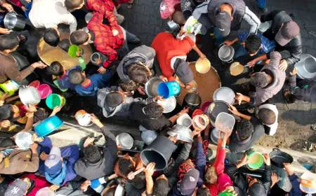 أبناء الشوبك يقدمون 5000 وجبة إفطار لأهل غزة