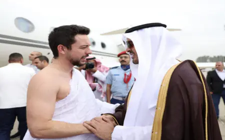 ولي العهد يصل إلى جدة لأداء مناسك العمرة