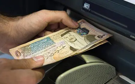 صرف رواتب المتقاعدين