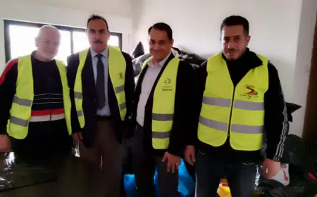 حزب النهج الجديد يسلم جمعية فجر للتنمية المستدامه أكثر من ٣٠٠٠ قطعة ملابس