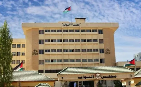 الصفدي  يتوقع أن تكون جلسة اليوم الاثنين الأخيرة في الدورة الحالية