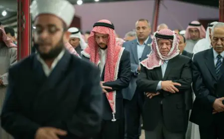 الملك : ندعو الله عز وجل في ليلة القدر المباركة أن يتقبل صيامنا
