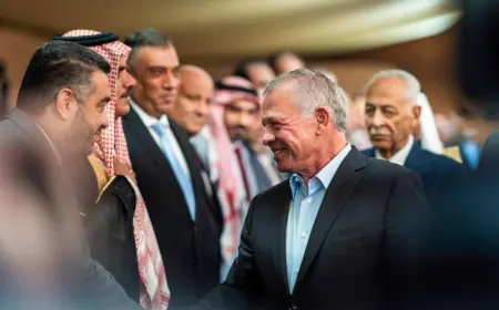 الملك مخاطبا أبناء المخيمات: نحن أقوياء بوحدتنا وحرصنا على أمن وازدهار بلدنا