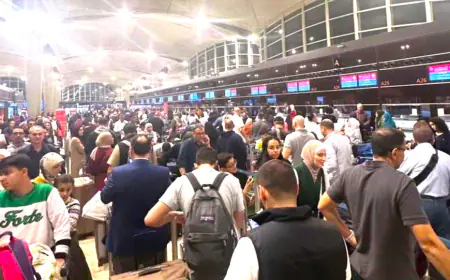 بعد.. قرار الإغلاق المؤقت.. إزدحامات خانقة في مطار الملكة علياء الدولي