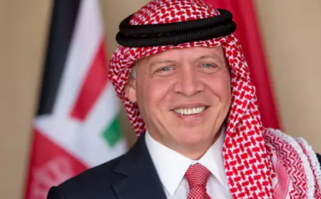 جلالة الملك يستقبل الرئيس العراقي لدى وصوله الأردن