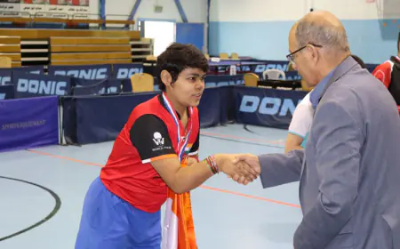 شاهدوا بالصور .. تتويج الأبطال في بطولة النادي  الوطني لكرة الطاولة