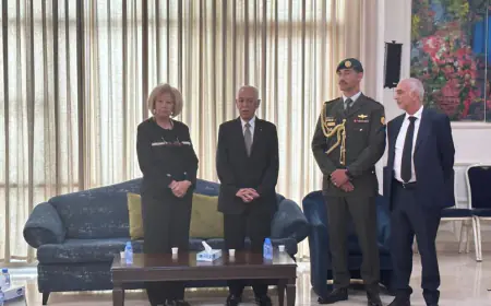 مندوبا عن الملك وولي العهد.. العيسوي يعزي آل حجار