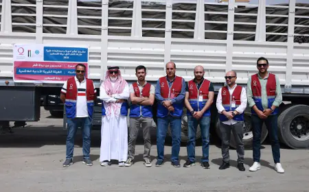 عبر مكتبها في الأردن.. (قطر الخيرية) تسيّر قافلة أدوية ومستلزمات طبية لغزة 