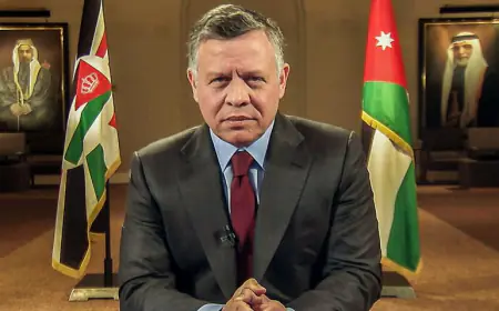 الملك يهنئ رئيس الوزراء البريطاني الجديد بتوليه منصبه