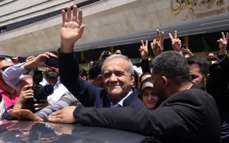 بزشكيان يفوز بانتخابات الرئاسة الإيرانية