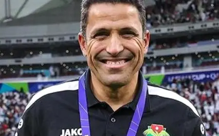 عموتة  يوقع  للجزيرة الإماراتي.. ويشترط التعاقد مع النعيمات