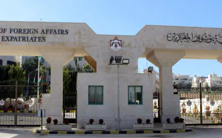 وزارة  الخارجية تدين استمرار إسرائيل في استهداف مراكز إيواء النازحين في غزة