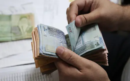 (التعليم العالي): بدء صرف مستحقات مالية لطلبة المنح والقروض الداخلية