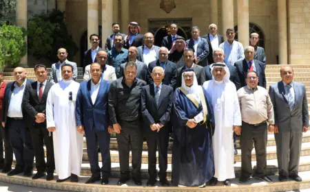 رئيس الديوان الملكي يلتقي وفدا من أبناء عشيرة العلاونة وآل حداد وفعاليات شعبية وشبابية