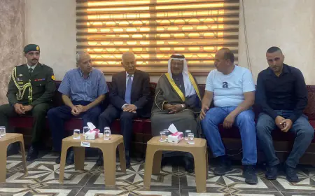 مندوبا عن الملك وولي العهد..العيسوي يعزي عشيرة الخلايلة