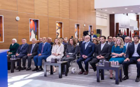 الملكة رانيا تفتتح مبنى الأشعة العلاجية الجديد في مركز الحسين للسرطان