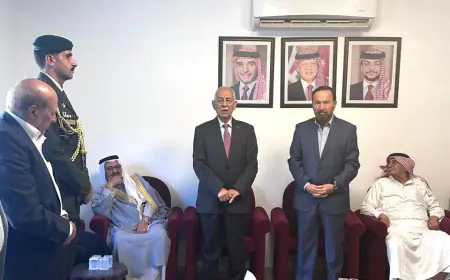 مندوبا عن الملك وولي العهد.. العيسوي يعزي الكلالدة وآل خير والربيحات وآل حسن