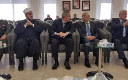 مندوبا عن الملك وولي العهد .. العيسوي يعزي بوفاة القدومي