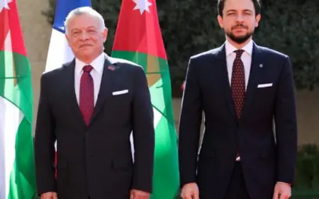 الملك يطلع على خطة تطوير المرحلة الثانية لمجمع الملك الحسين للأعمال