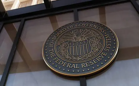 توقعات بتخفيض أسعار الفائدة الأميركية  الشهر المقبل