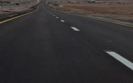 الأشغال تُنهي أعمال مشروع صيانة الطريق الصحراوي من القويرة إلى جسر الاتحاد