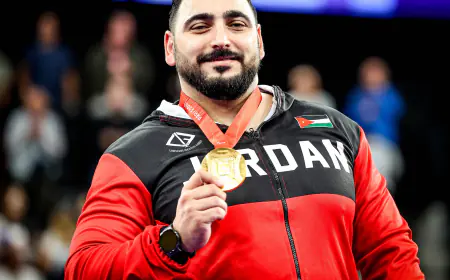 الأرقام.. تتساقط أمام أسطورة رفع الأثقال (خطاب)