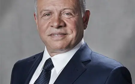الملك يوجه رسالة للخصاونة.. ويقبل استقالة حكومته