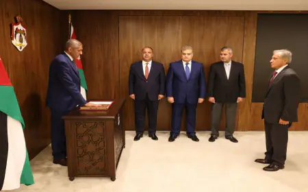 المعايعة يؤدي القسم القانوني أمام رئيس الوزراء عضوا في مجلس مفوضي هيئة الطاقة