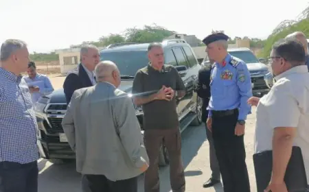 وزير الداخلية يتفقد جسر الملك حسين (صور)