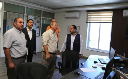 أمين عام سلطة وادي الأردن يتفقد مركز التحكم في دير علا