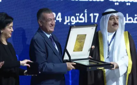 مدير مركز الحسين للسرطان يتسلم جائزة  الكويت لمكافحة السرطان